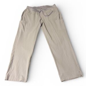 Mandala Women XL Scrub Light Lavender EUC